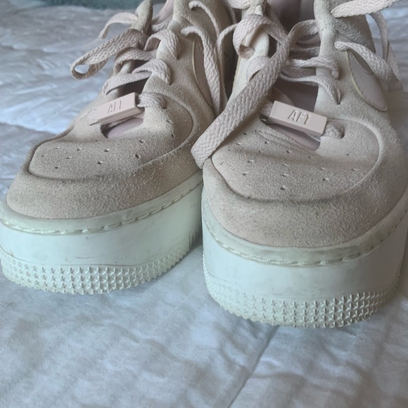 Nike Air Force Ones - Picture 5 of 5